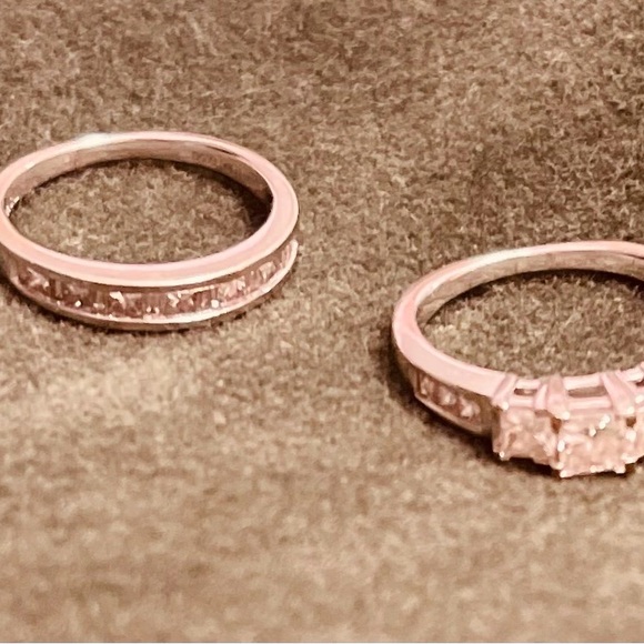 Size 7 Michael Hill Bridal Set - Picture 4 of 9